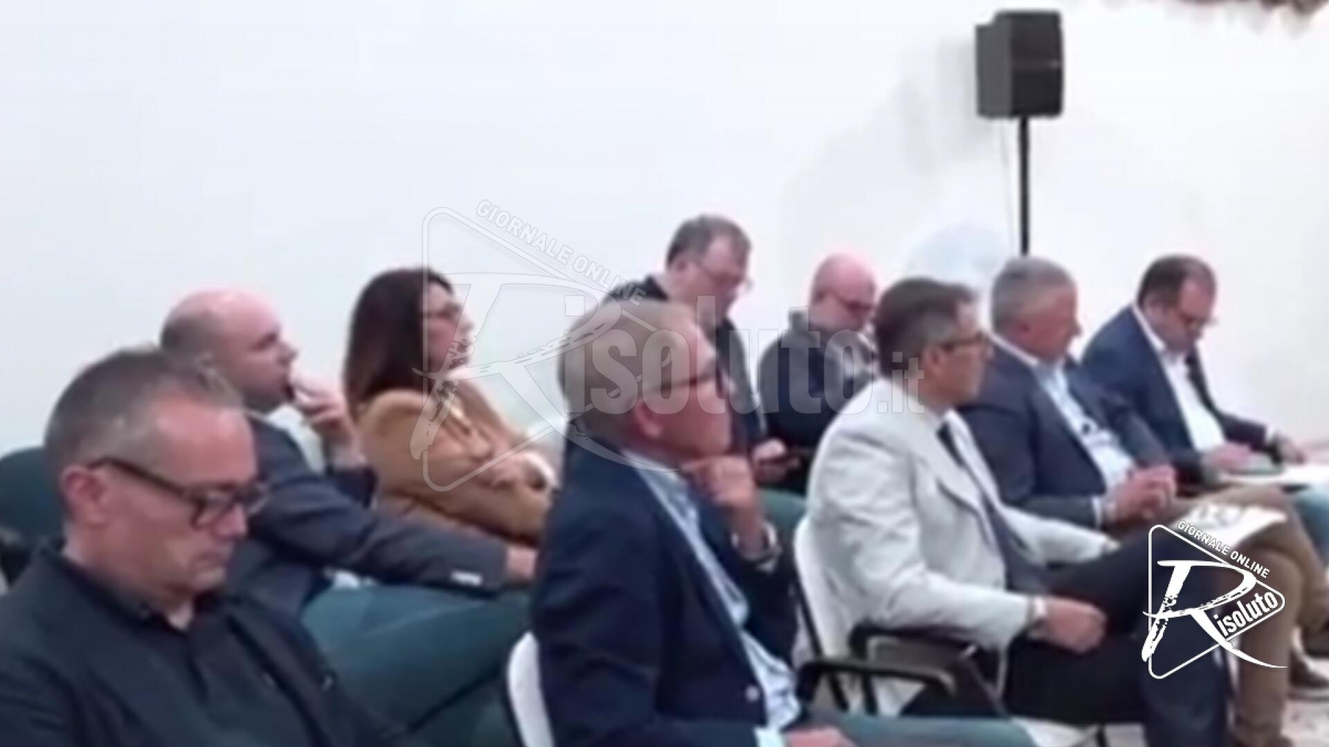 Consiglio comunale di Sciacca, clima teso in aula ma ok alla variazione e ai debiti fuori bilancio
