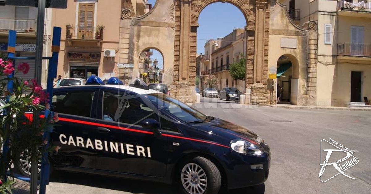 Castelvetrano, furto in un bene confiscato alla mafia: denunciati tre uomini e una donna