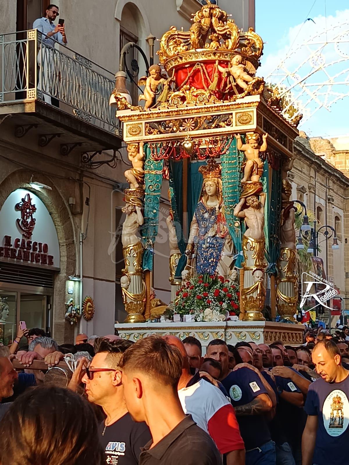 La processione della Madonna del Soccorso di Sciacca, alcuni dei momenti del rito secolare (Video)