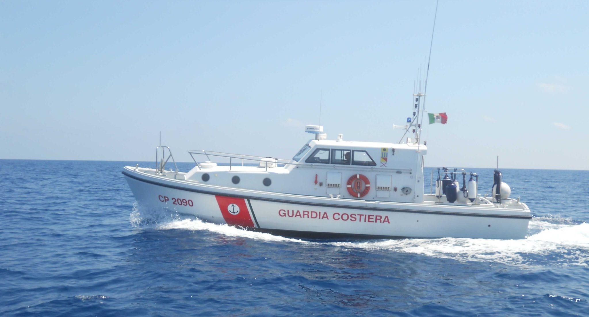 Il Circomare sanziona 10 tra natanti e stabilimenti balneari a Sciacca e Menfi