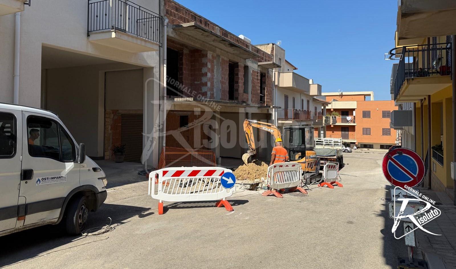 Nelle contrade Foggia e Ferraro i primi lavori di Aica alla rete idrica di Sciacca