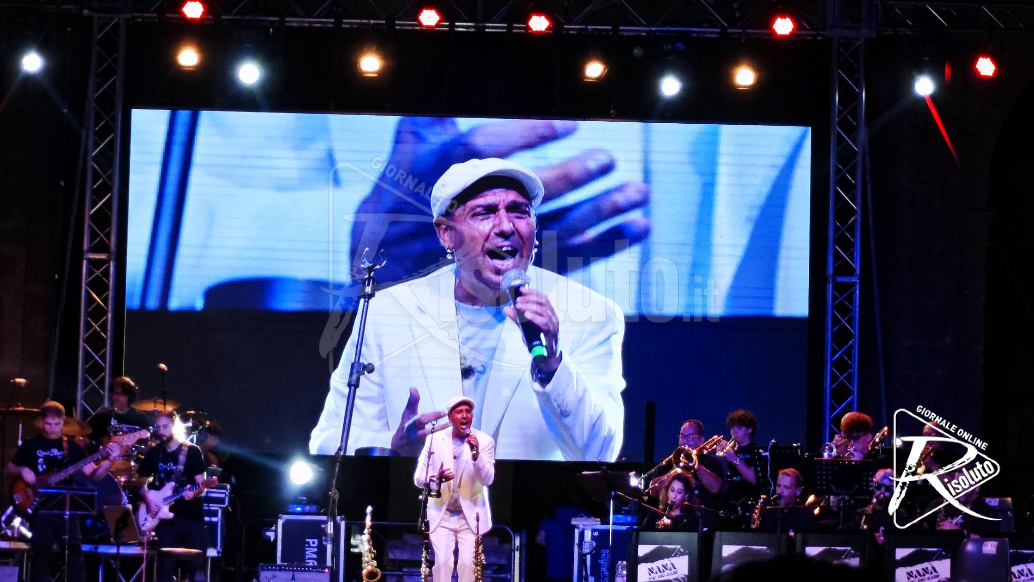 Nana' e 21 musicisti deliziano il pubblico di Sciacca, sold out per il concerto omaggio a Rosa Balistreri (Video)