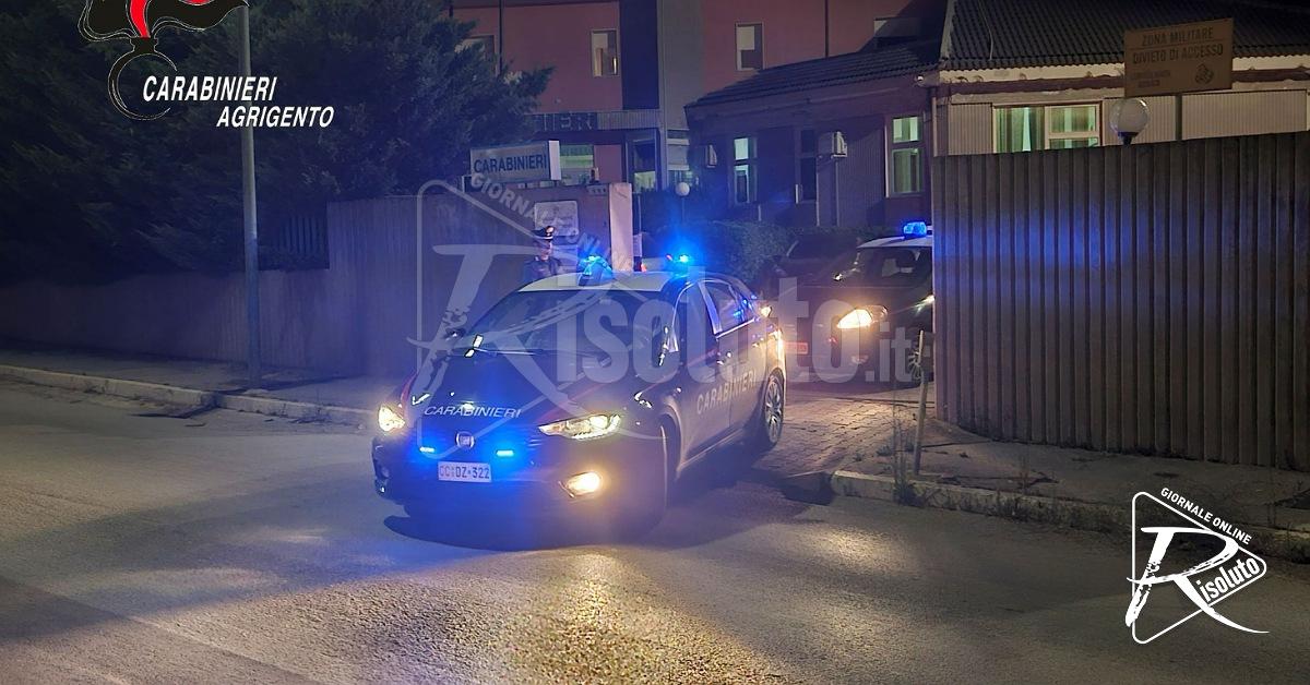 Malamovida a Porto Palo di Menfi, nove arresti dei carabinieri per rissa e porto illegale di armi