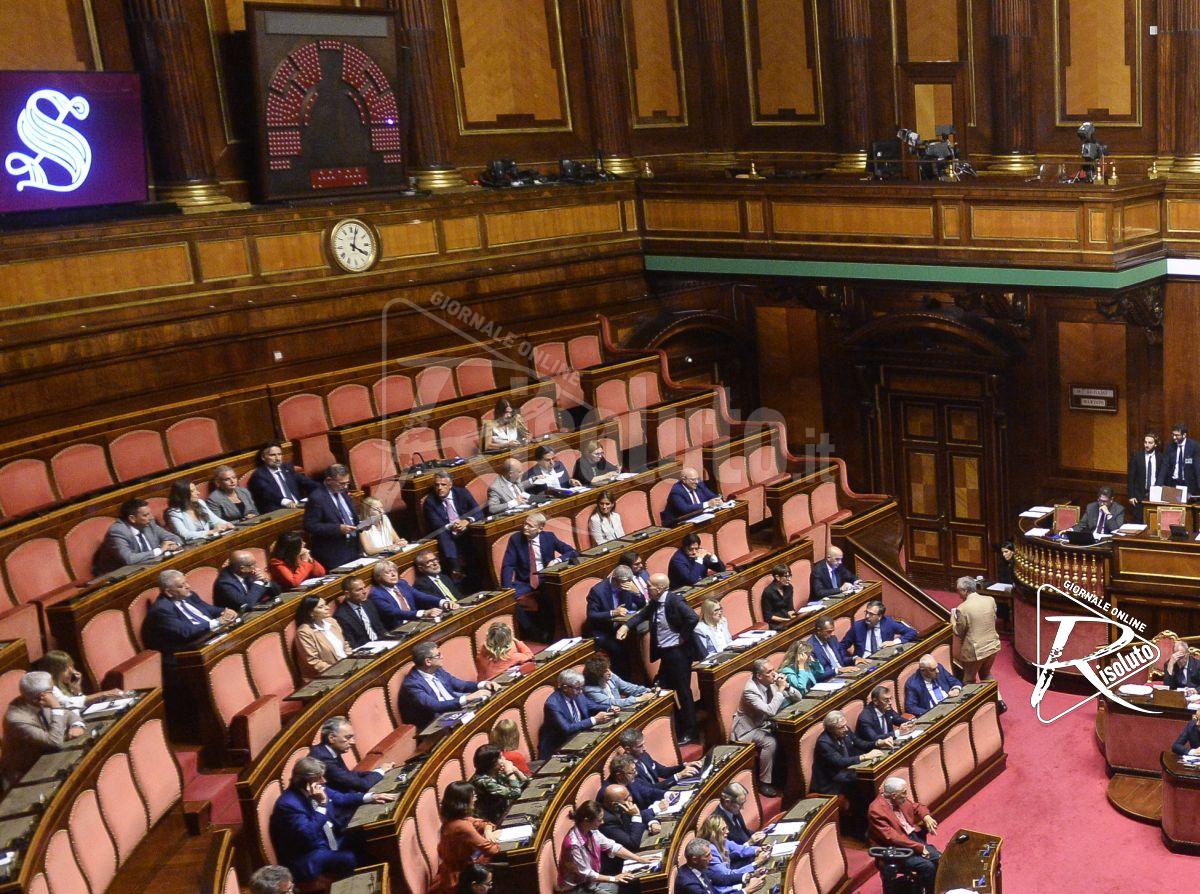 Ddl femminicidio, il Senato approva il testo all’unanimità