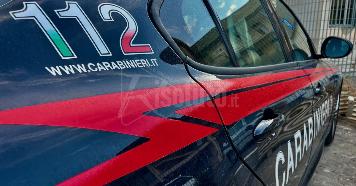 Viola il divieto di avvicinamento al padre e aggredisce i carabinieri, arrestato un sessantunenne di Favara