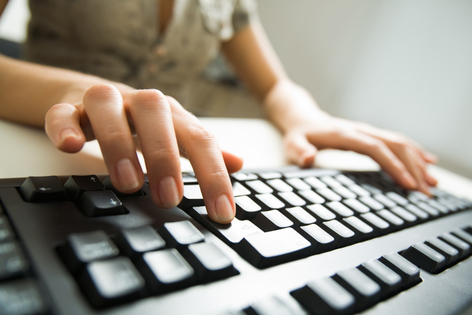 Ddl giunta Schifani sostiene l'editoria, soddisfazione dalla Federazione editori digitali