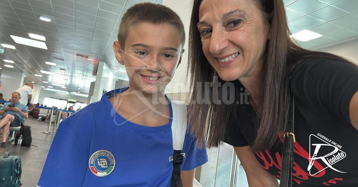 Enea Pifferi della Discobolo in Grecia per il camp internazionale di ginnastica aerobica