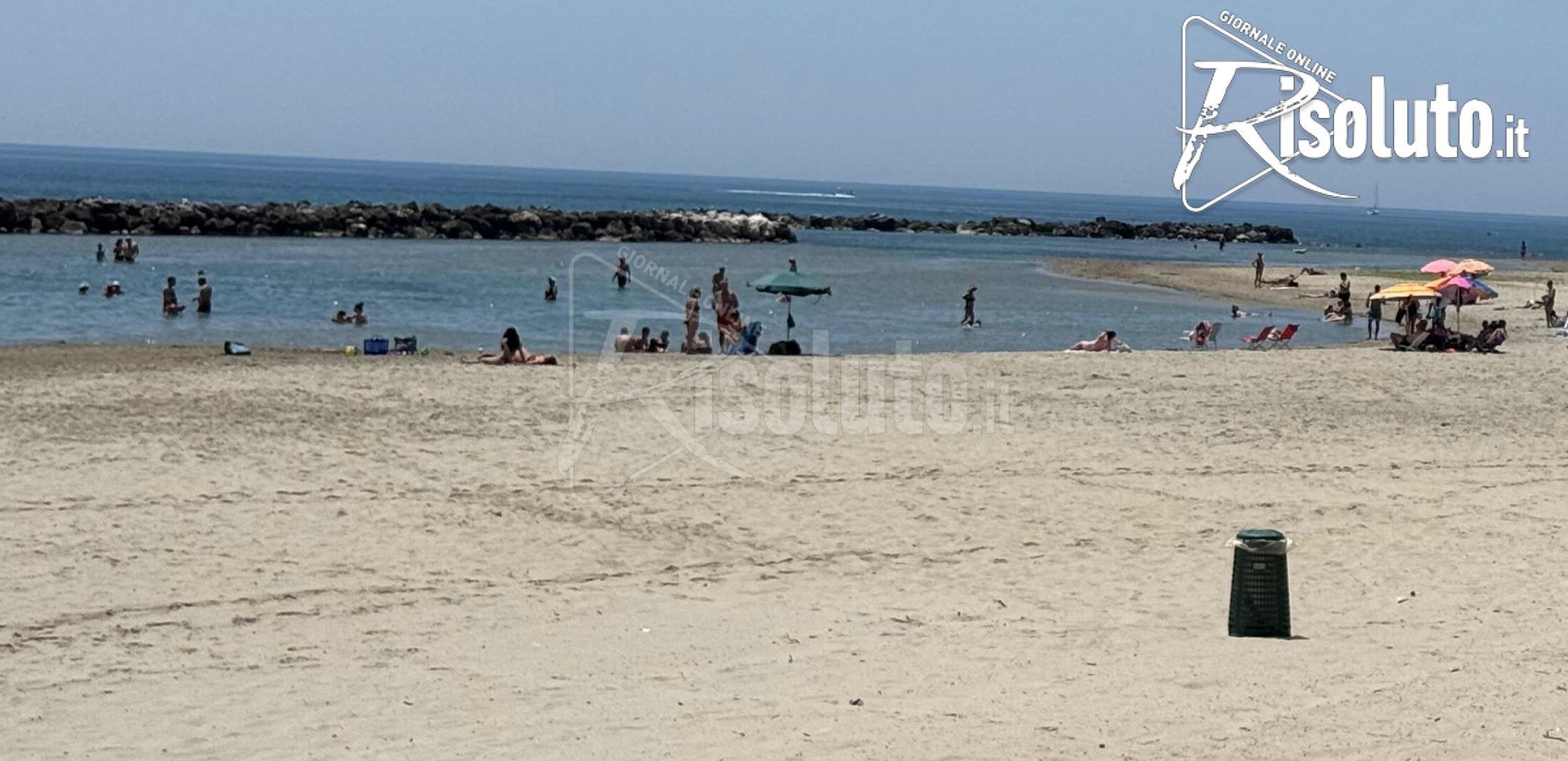 Sciacca, carabiniere salva un pescasportivo nel mare della Foggia