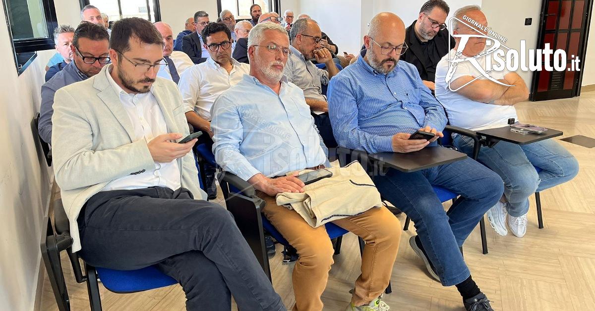 Nulla di fatto all'Assemblea dei sindaci e Aica ricerca gli esperti per il Cda
