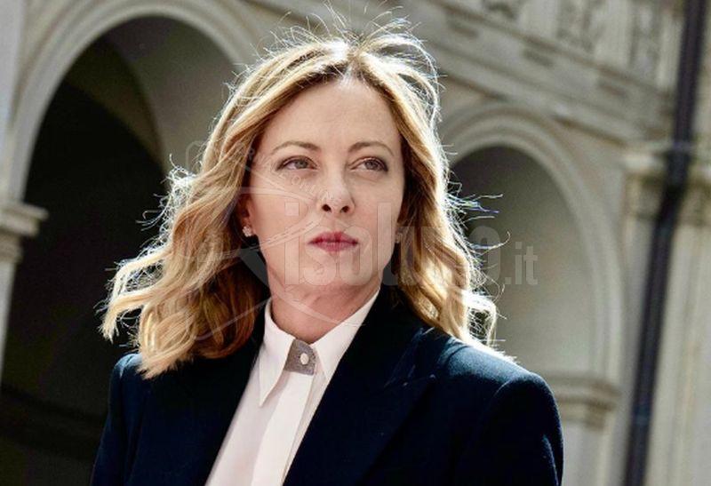Meloni “Vergognose le accuse di razzismo alle forze di polizia”