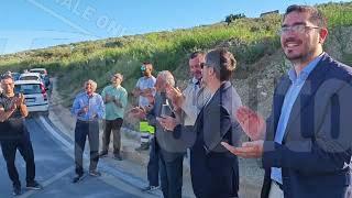 Spumante per la strada rifatta di Nadore, inaugurati  900 metri dell'arteria rurale (Video)