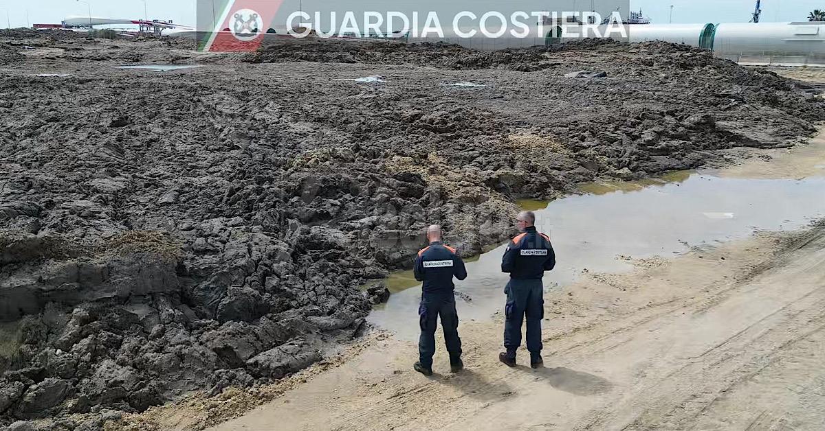 Fanghi del porto di Trapani e presunta frode, sequestrata area demaniale a Porto Empedocle