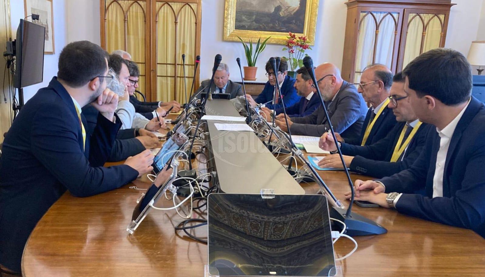 Poca acqua per l'irrigazione, Sciacca e il Belice chiedono alla Regione anche la sospensione dei pagamenti (Video)