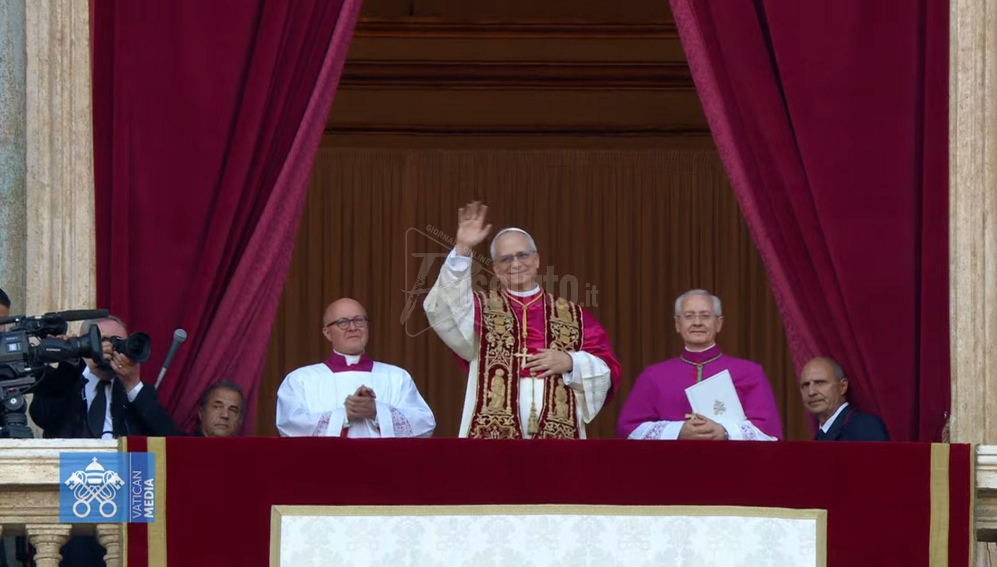 Habemus papam, Leone XIV: " La pace sia con voi"