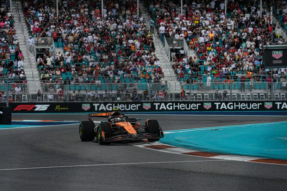 Piastri vince a Miami davanti a Norris e Russell