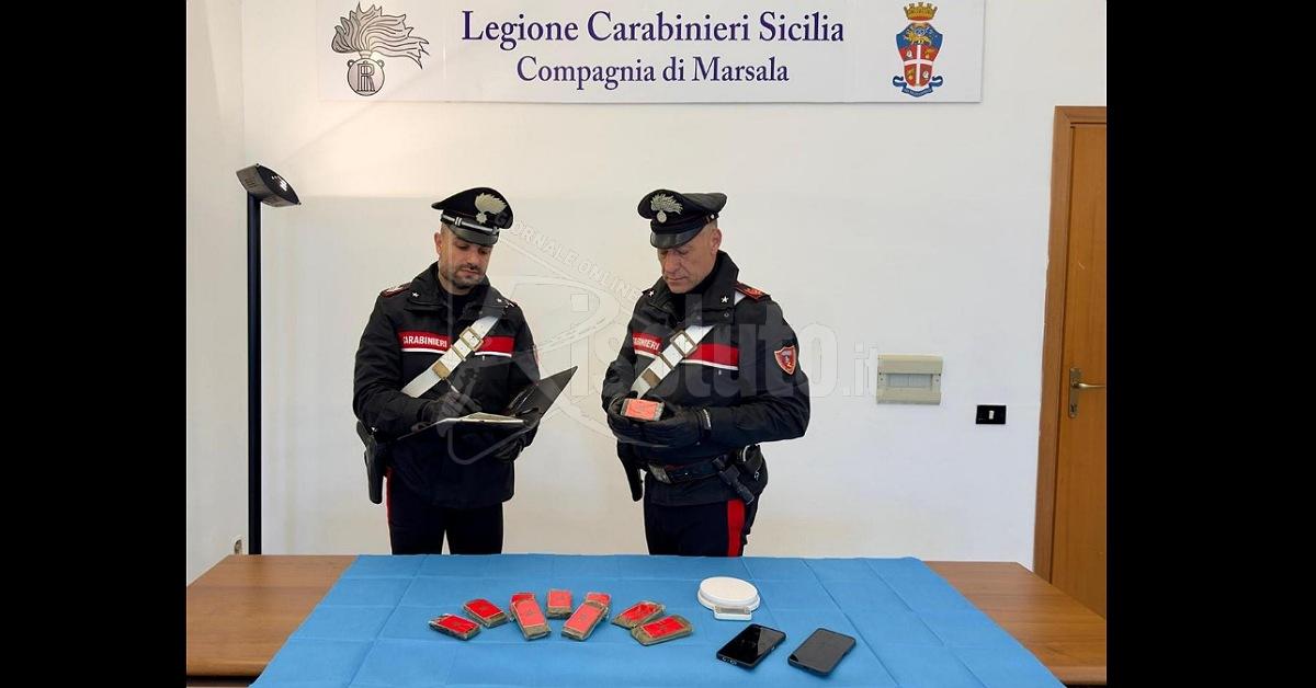 Marsala, hashish in auto: denunciata coppia di giovani