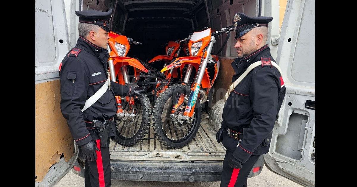 Furto in concessionaria a Raffadali, sette arresti dei carabinieri