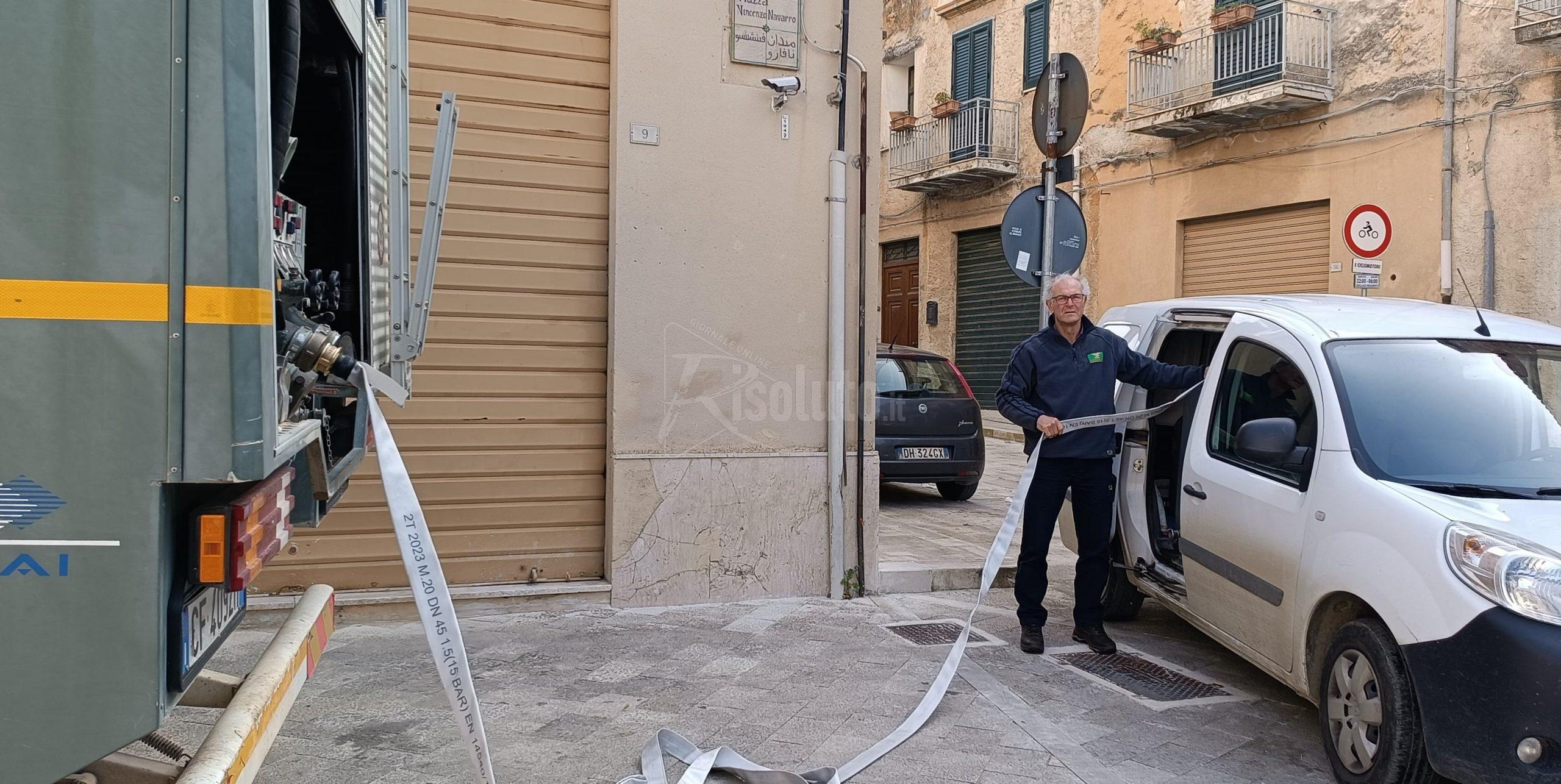 Cinque autobotti a Sambuca per fronteggiare l'emergenza idrica