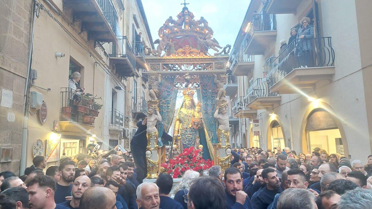Sciacca rinnova la sua fede alla Madonna del Soccorso (Video)