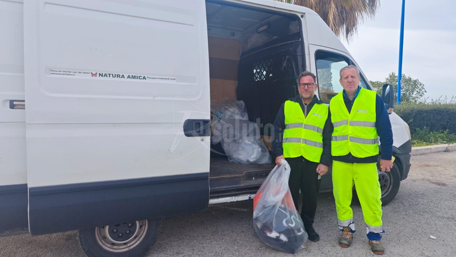 Raccolta indumenti usati, da oggi Ecobus alla Perriera ed a San Michele