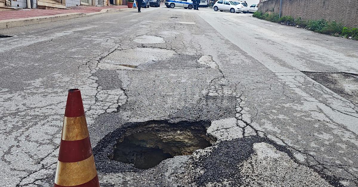 Sciacca, strada chiusa in via Giotto e fuga di gas in viale della Vittoria