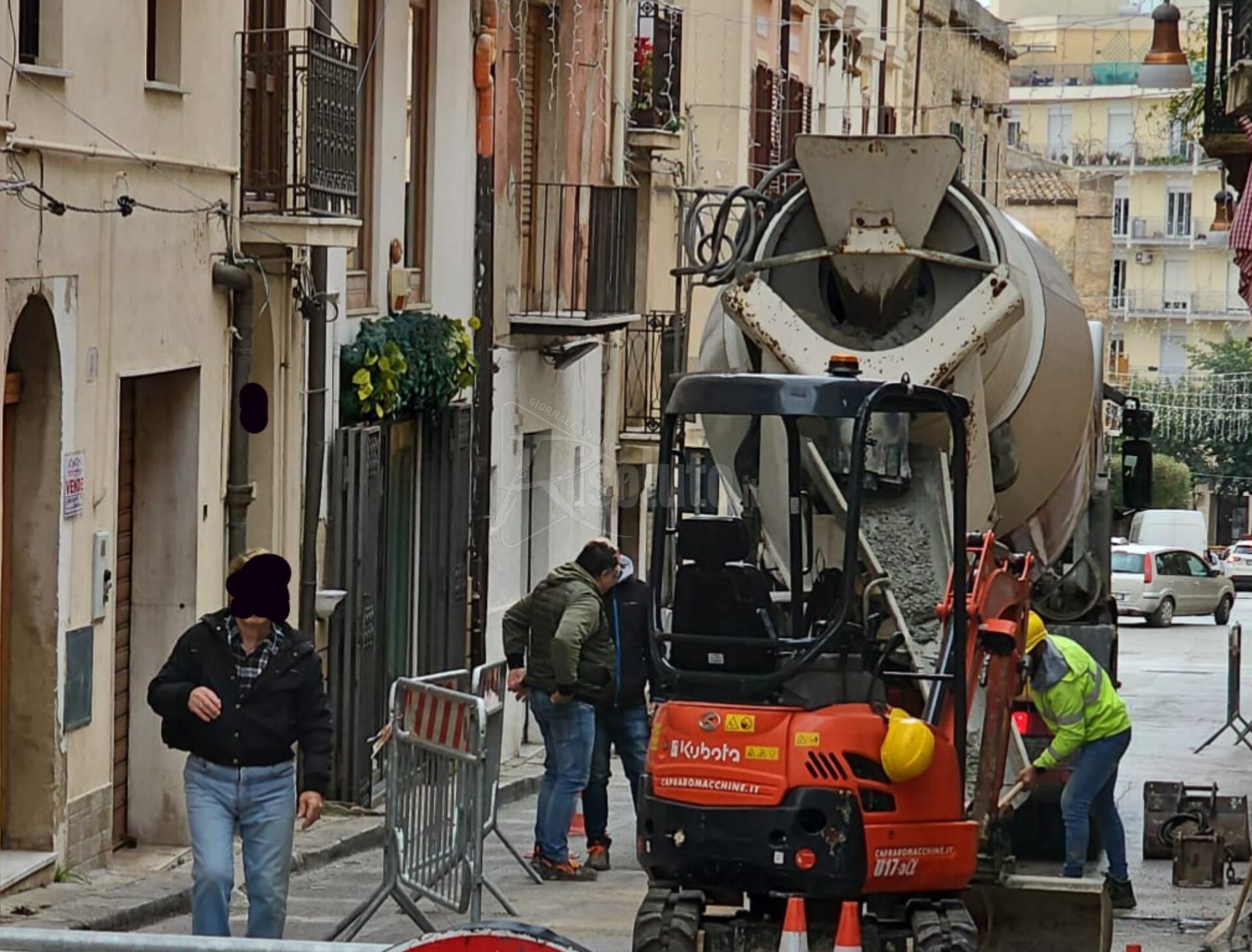 Intervento in corso in via Pietro Gerardi a Sciacca, riapertura entro 48 ore