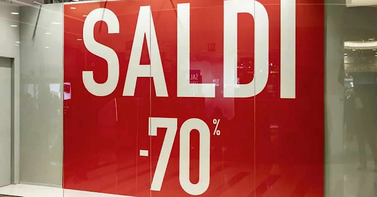 Saldi al via in Sicilia dal 4 gennaio, spesa media di 307 euro a famiglia  