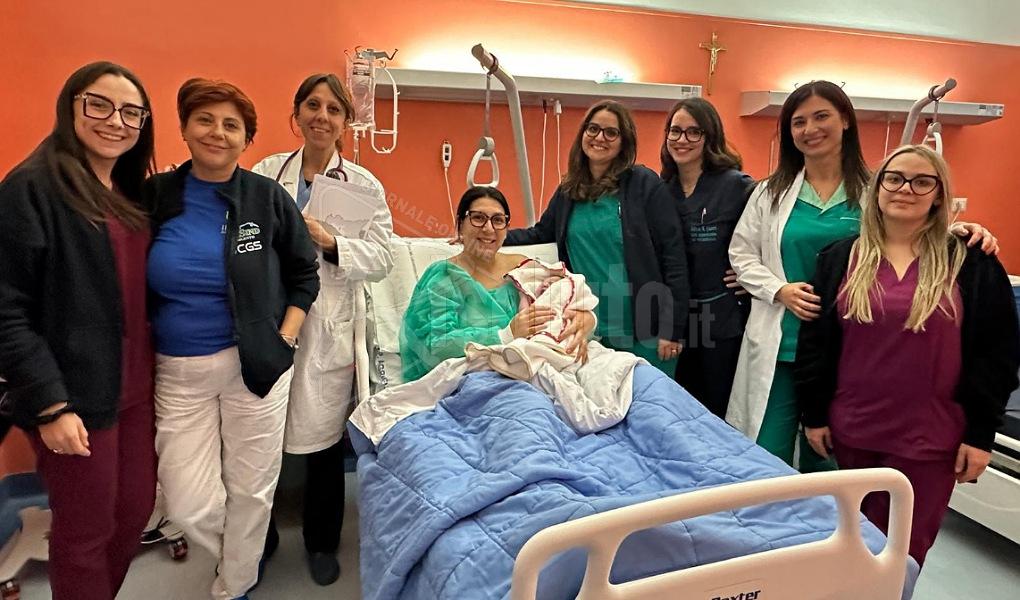 Martina la prima nata del 2025 a Sciacca