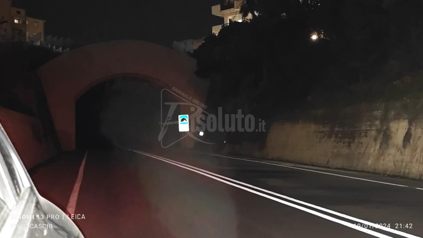 Al buio la galleria Belvedere a Sciacca, lavori all'impianto di illuminazione