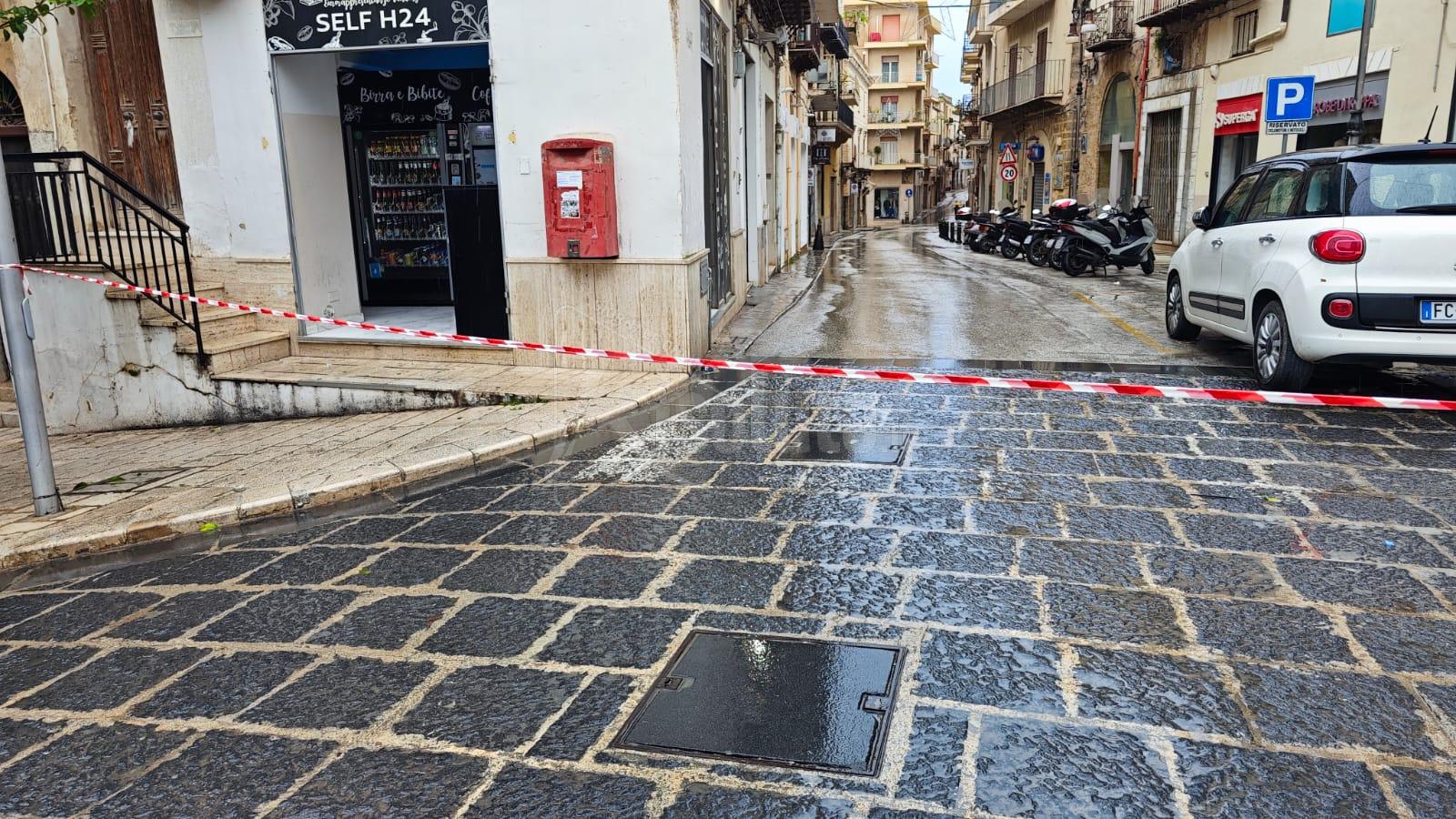 Chiusa via Licata a Sciacca per installazione luminarie, non avvisati i cittadini