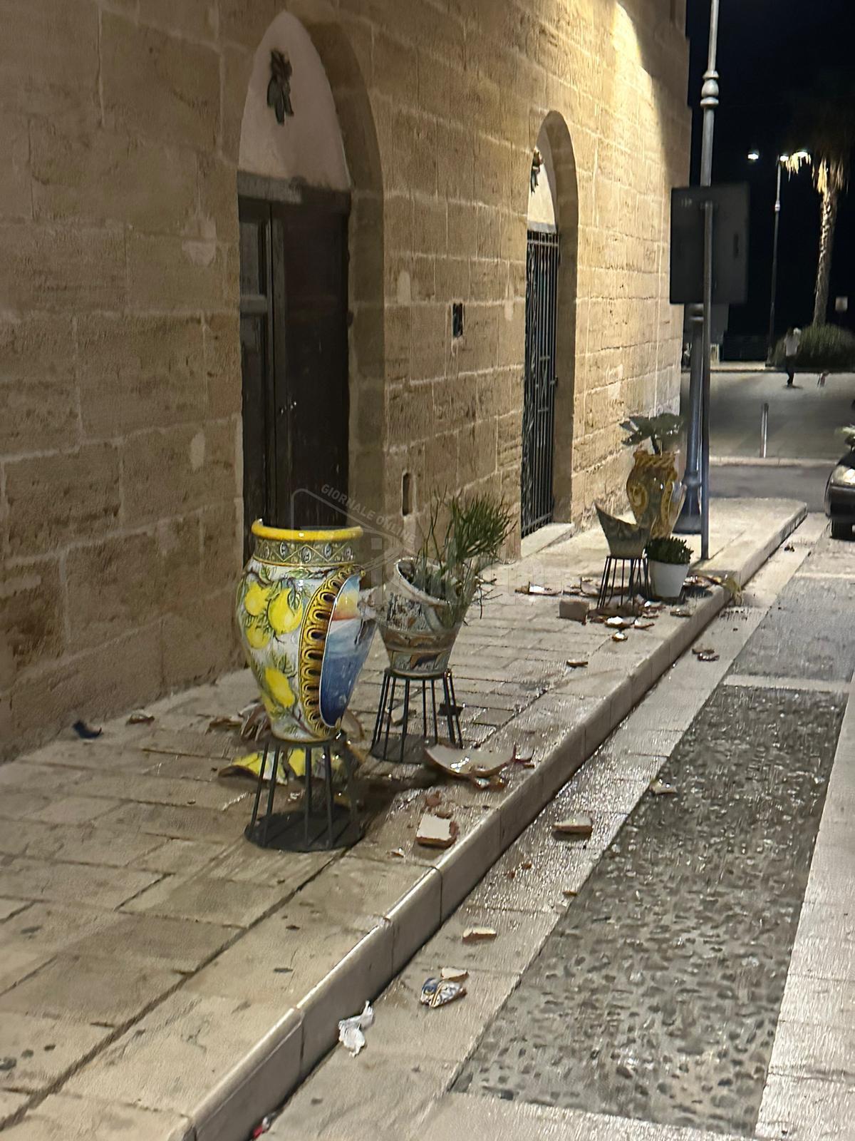 Tso per il saccense autore del raid vandalico in centro