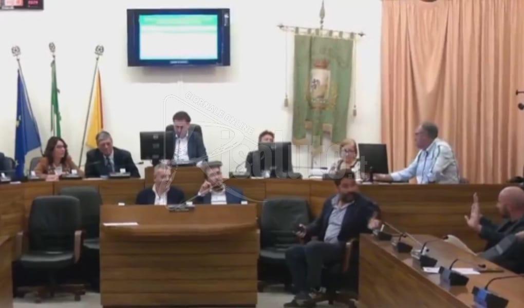 No dell'aula al conto consuntivo, si acuiscono distanze tra maggioranza e opposizione