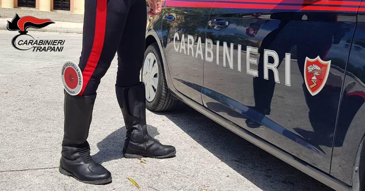 Maltrattamenti e lesioni personali nei confronti della madre, scatta braccialetto elettronico