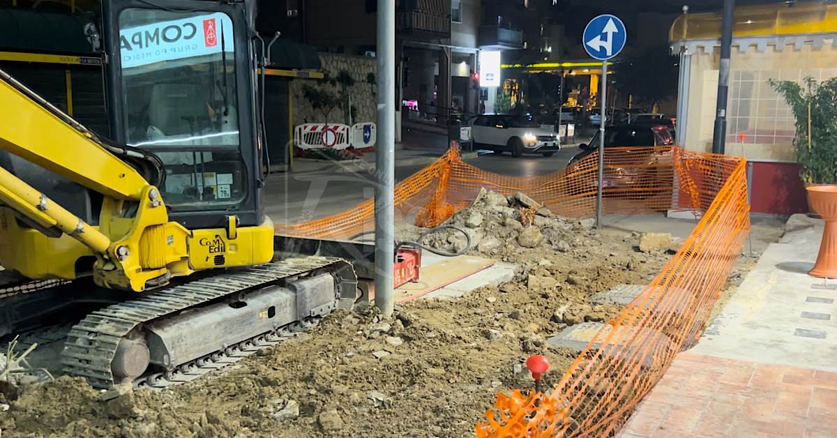 Sciacca, riaperta al transito la via Cappuccini ma scoppia una perdita idrica (Video) 
