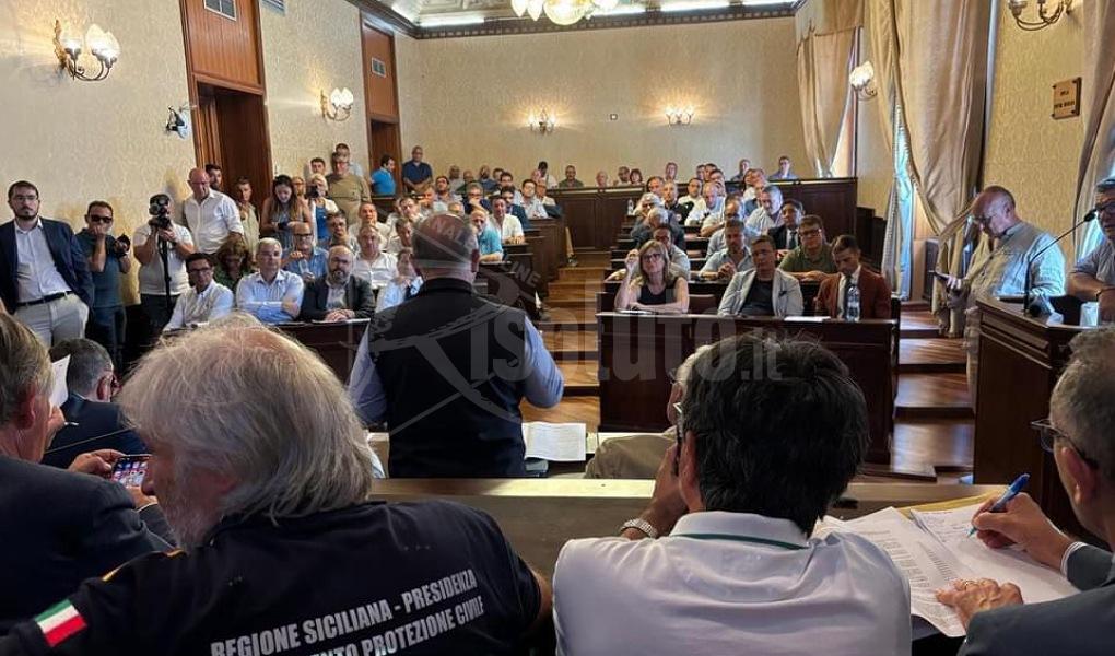 Più responsabilità ai sindaci sull'emergenza idrica, Termine: "Ma non saremo soli"