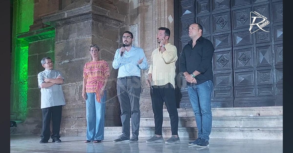 La presentazione dello Sciacca in piazza Duomo, Rizzuto: "Puntiamo all'alta classifica" (Video)
