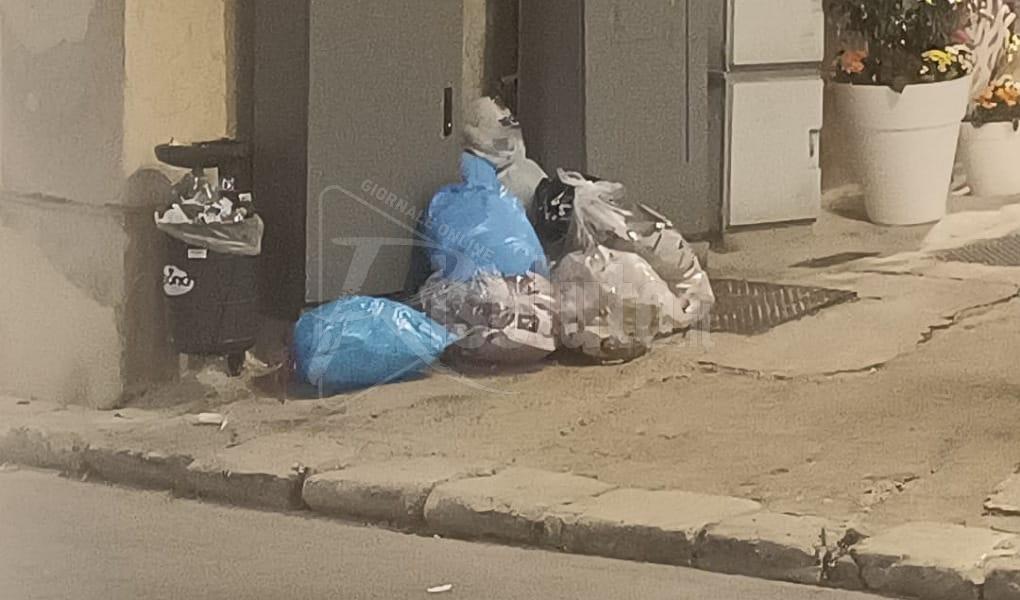 I consiglieri Dc: “Sbagliato non ritirare i rifiuti, sanzionare chi non fa la differenziata”