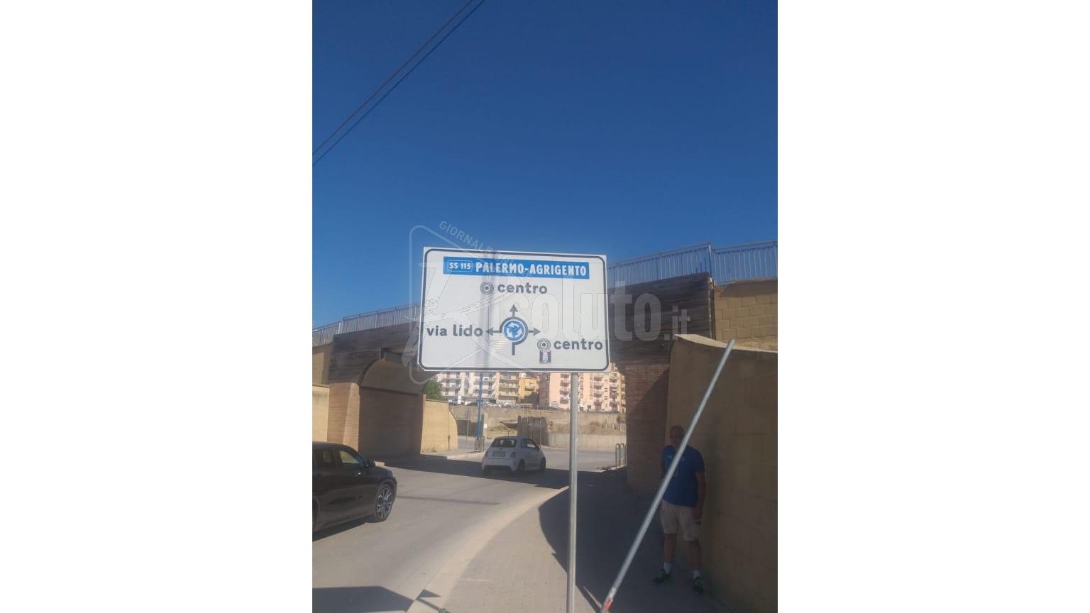 A Sciacca rubano anche i pali dei segnali stradali, ricollocato allo Stazzone