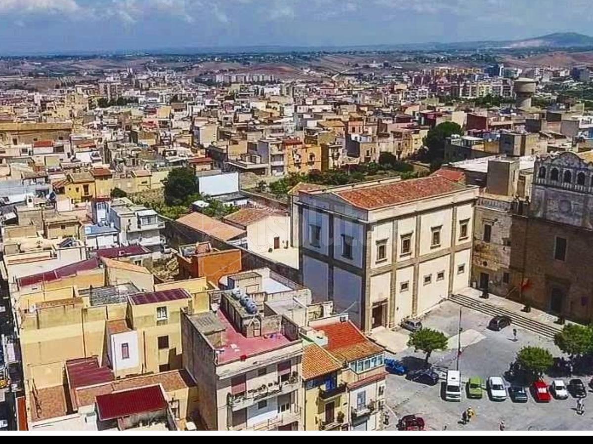 Sciacca, niente acqua in centro storico e disagi per gli autobottisti
