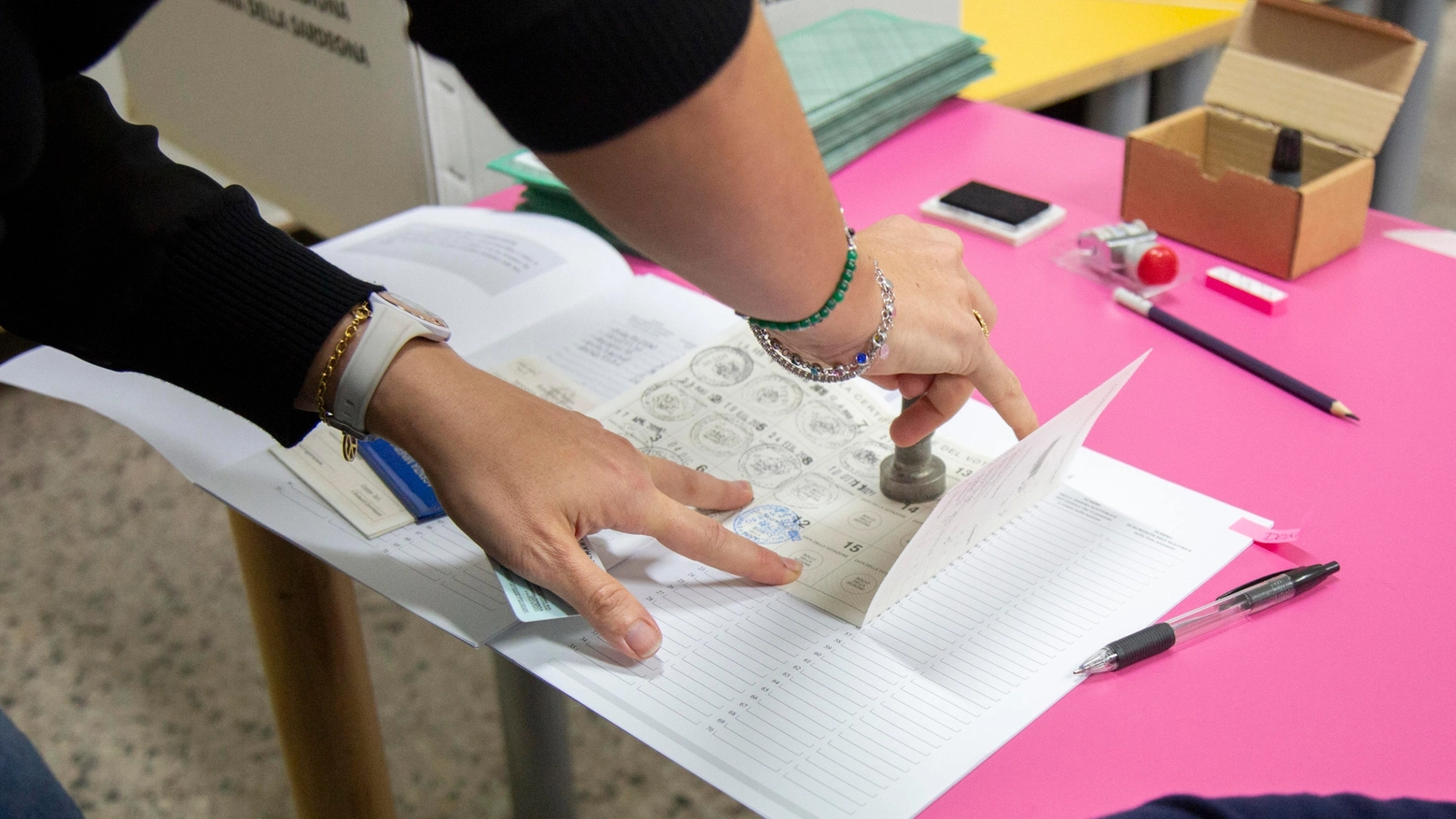 Urne aperte per le Europee, qualche difficoltà anche a Sciacca per reperire scrutatori