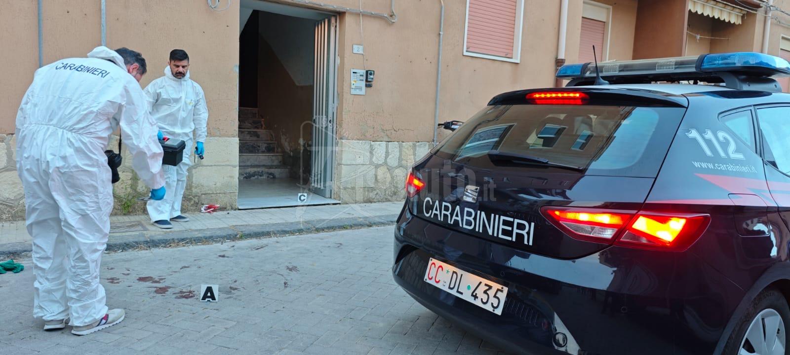 “Accoltella moglie e figli”, meccanico di Cianciana si consegna ai carabinieri