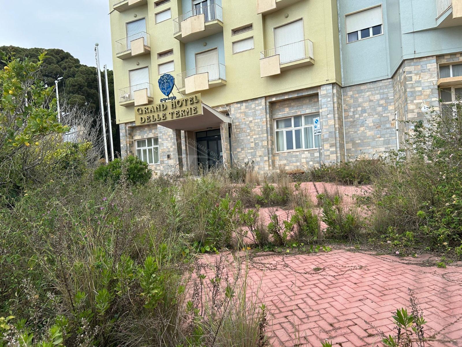 La Vardera piomba alle Terme di Sciacca: “Non mi hanno fatto entrare”