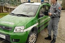 Sigilli in un'autocarrozzeria con materiale inquinante, denunciato il titolare