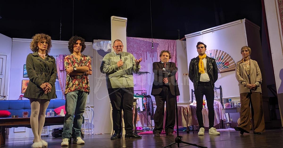 Sambuca di Sicilia, debutto sold out per lo spettacolo di Monte al Teatro "L'Idea"