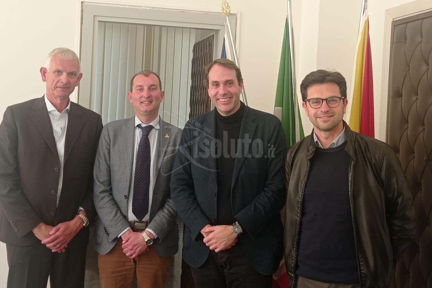 Emergenza siccità, Lucca Sicula dona motopompa al Consorzio di bonifica