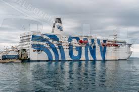 Muore marittimo di Trapani schiacciato dalla ralla al porto di Napoli