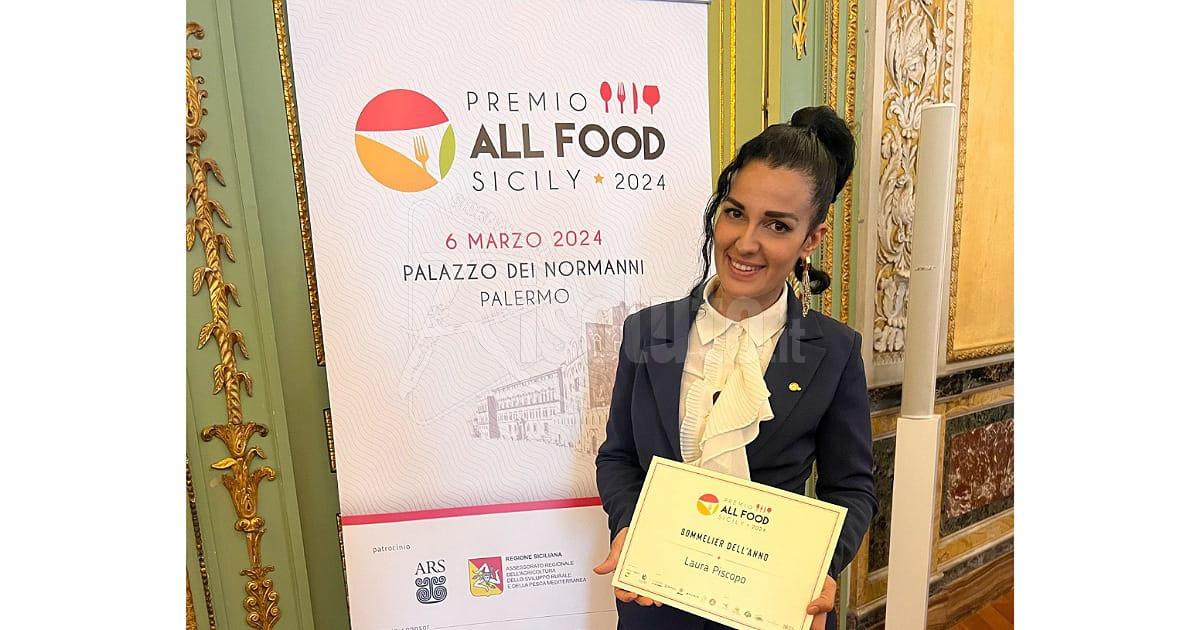 La sommelier Laura Piscopo del ristorante "La Lampara" premiata da All Food Sicily