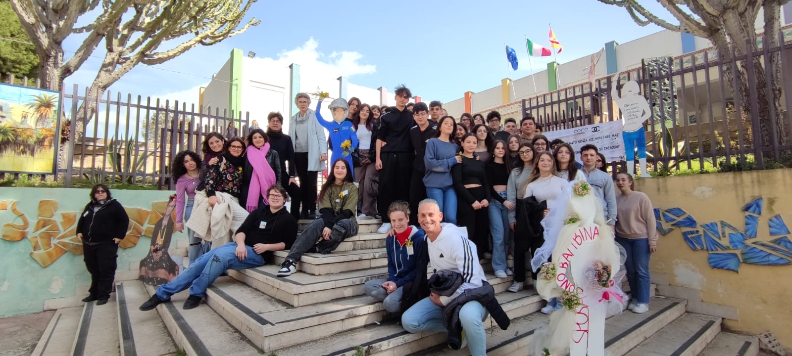 Festa delle donne, il liceo artistico di Sciacca omaggia le personalità femminili della storia e cultura (Video)