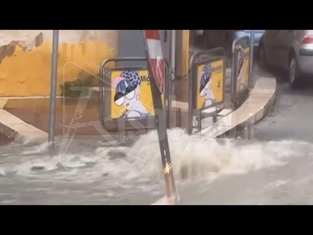 Maltempo, strade e qualche casa allagata a Sciacca (Video)