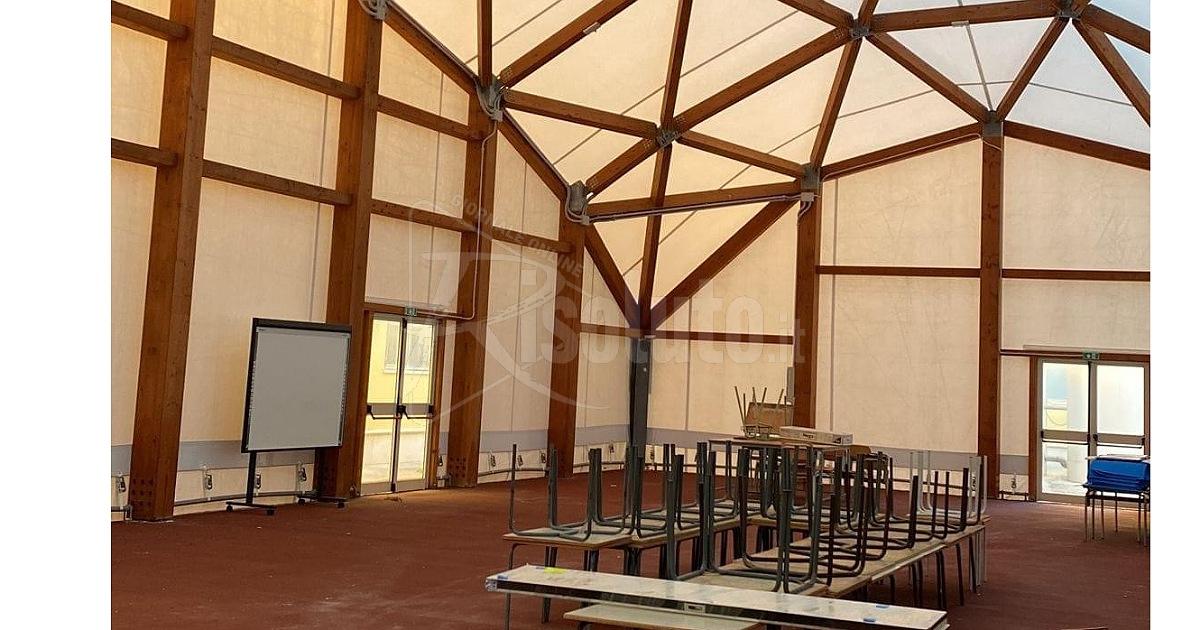 Lavori palestra scuola Cacioppo, terreno di scontro politico a Menfi